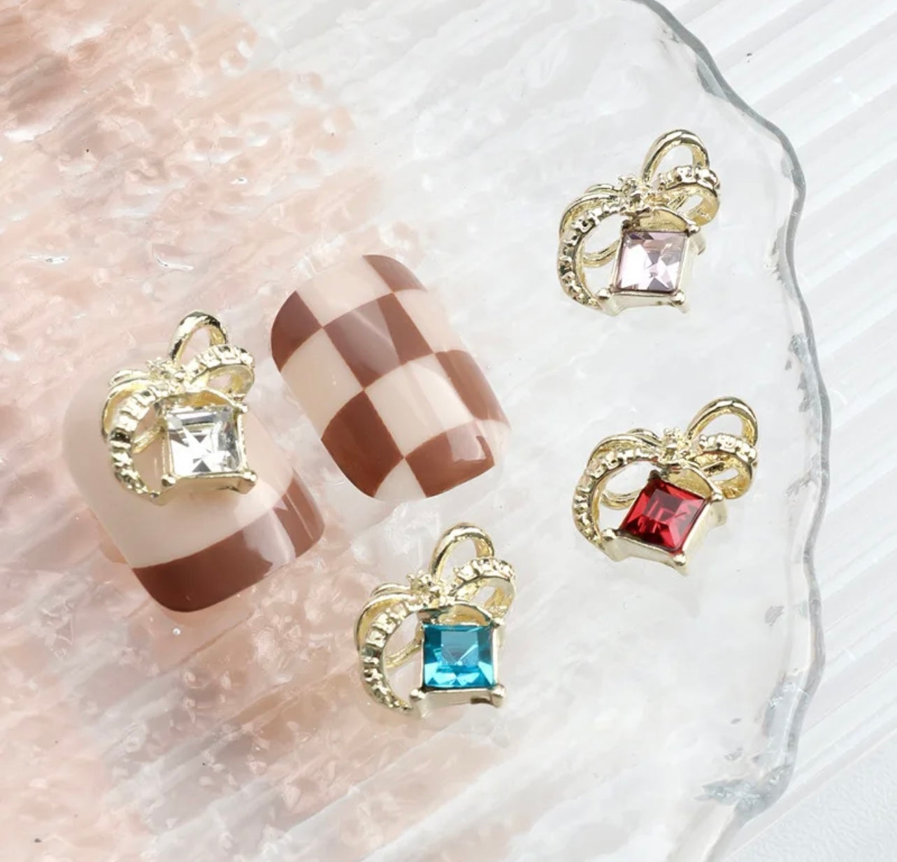 Bow with Cube Rhinestone
