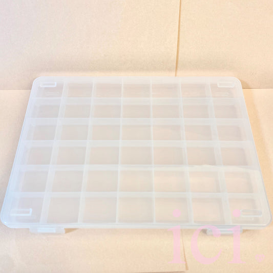 42-Grid Stackable Storage
