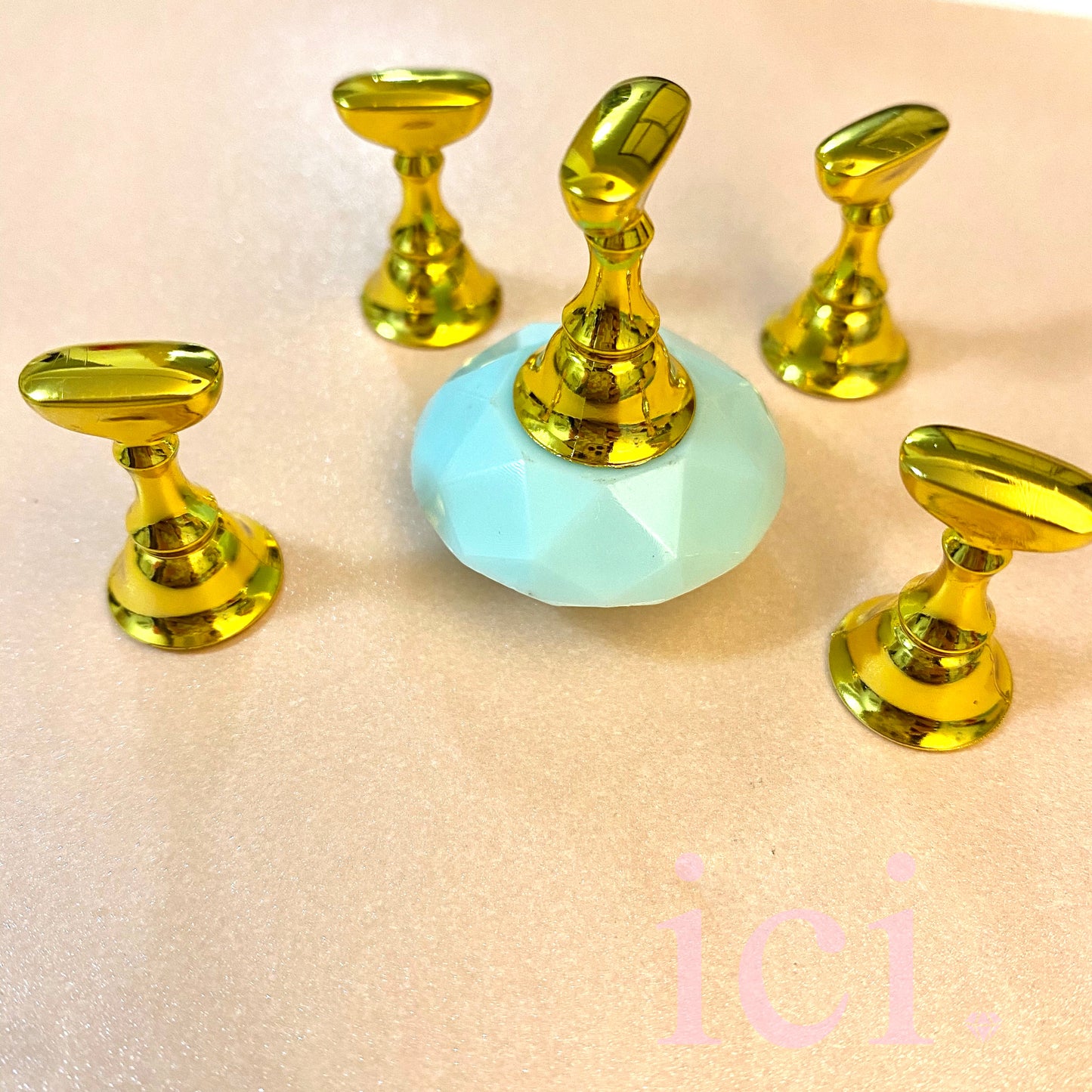 Magnetic Nail holder - Mint Blue