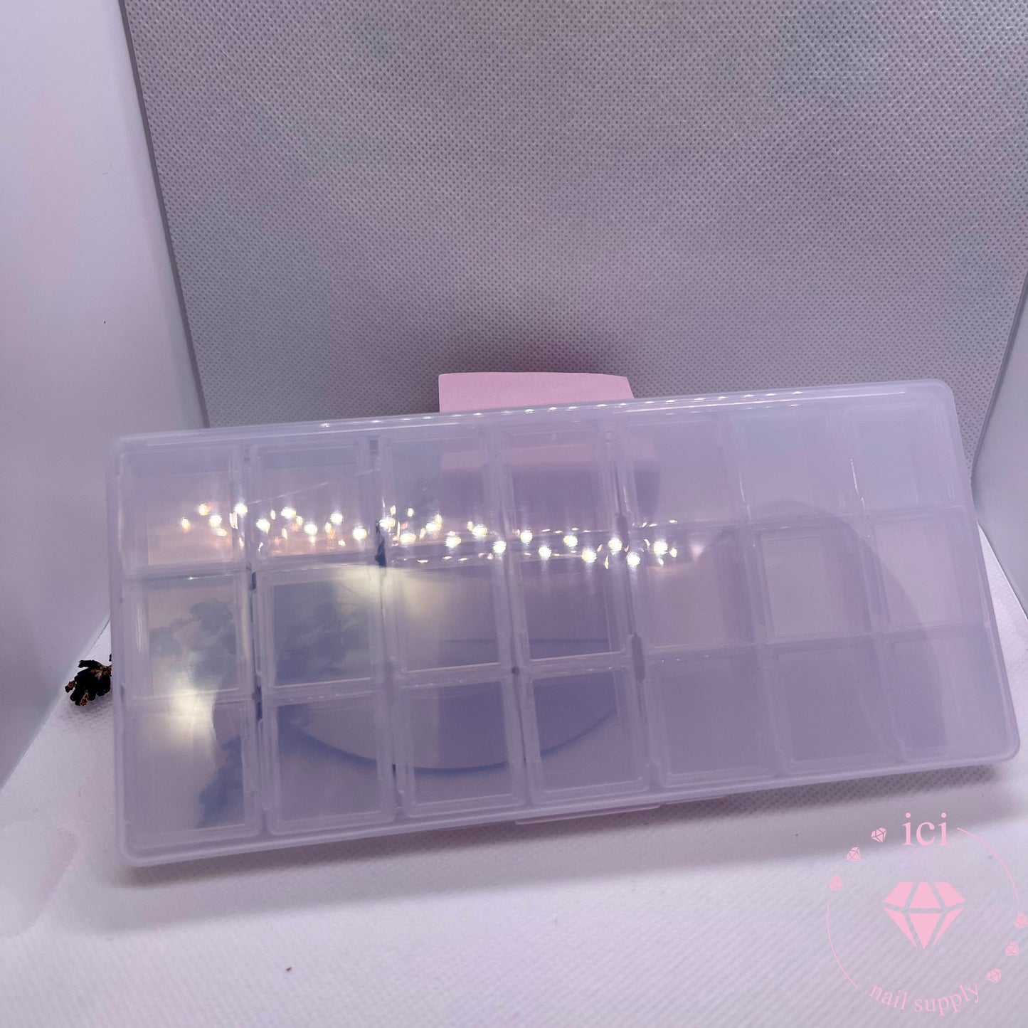 21-Grid Storage Container