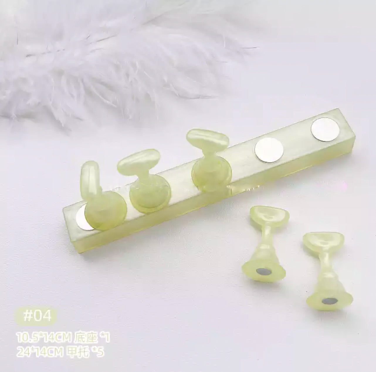 Aurora Magnetic Nail Holder