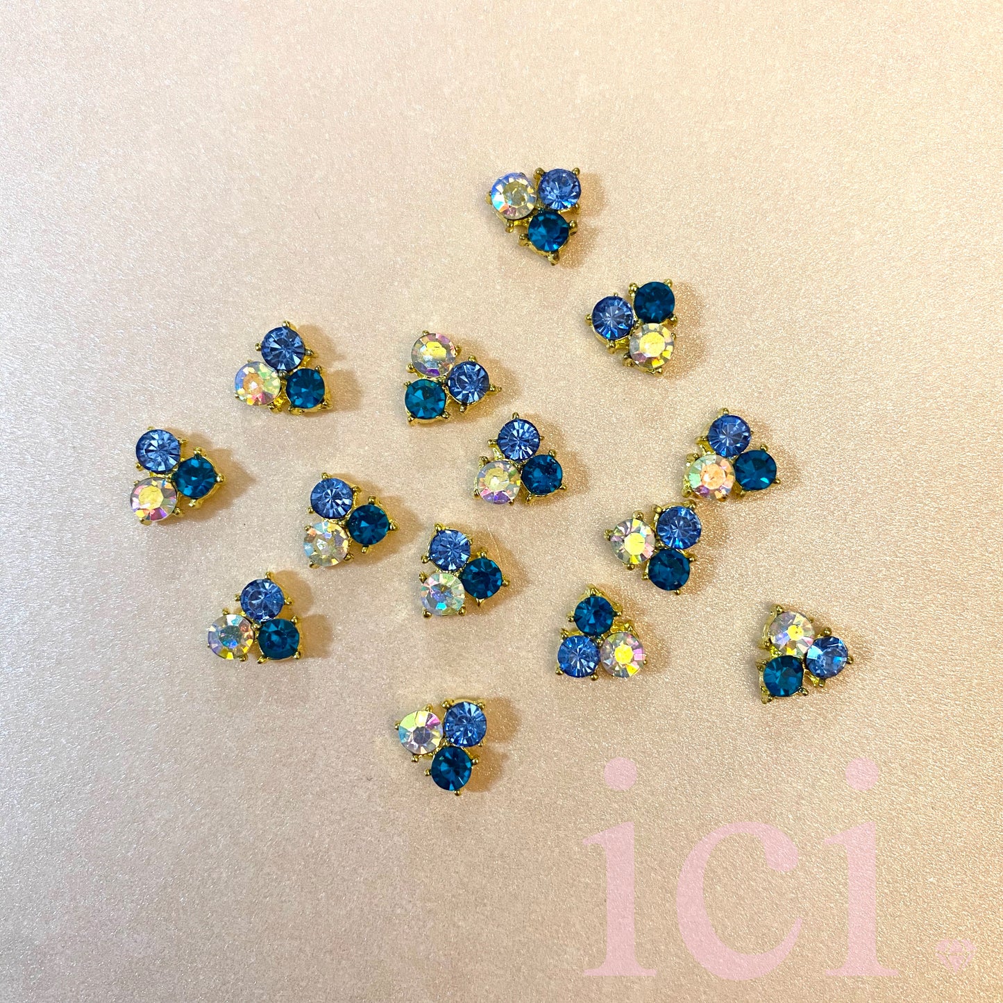 3-Stoned Blue Cluster