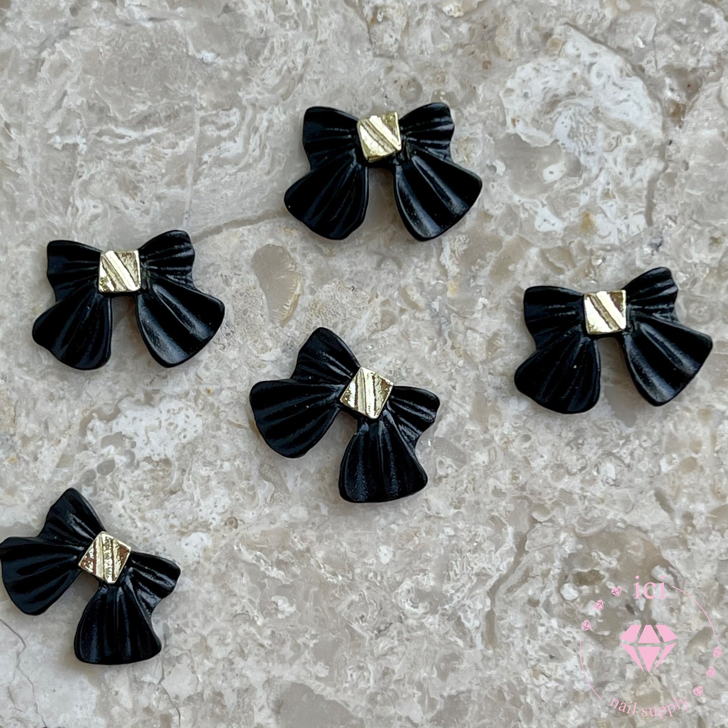 Black Metal Bow - Small