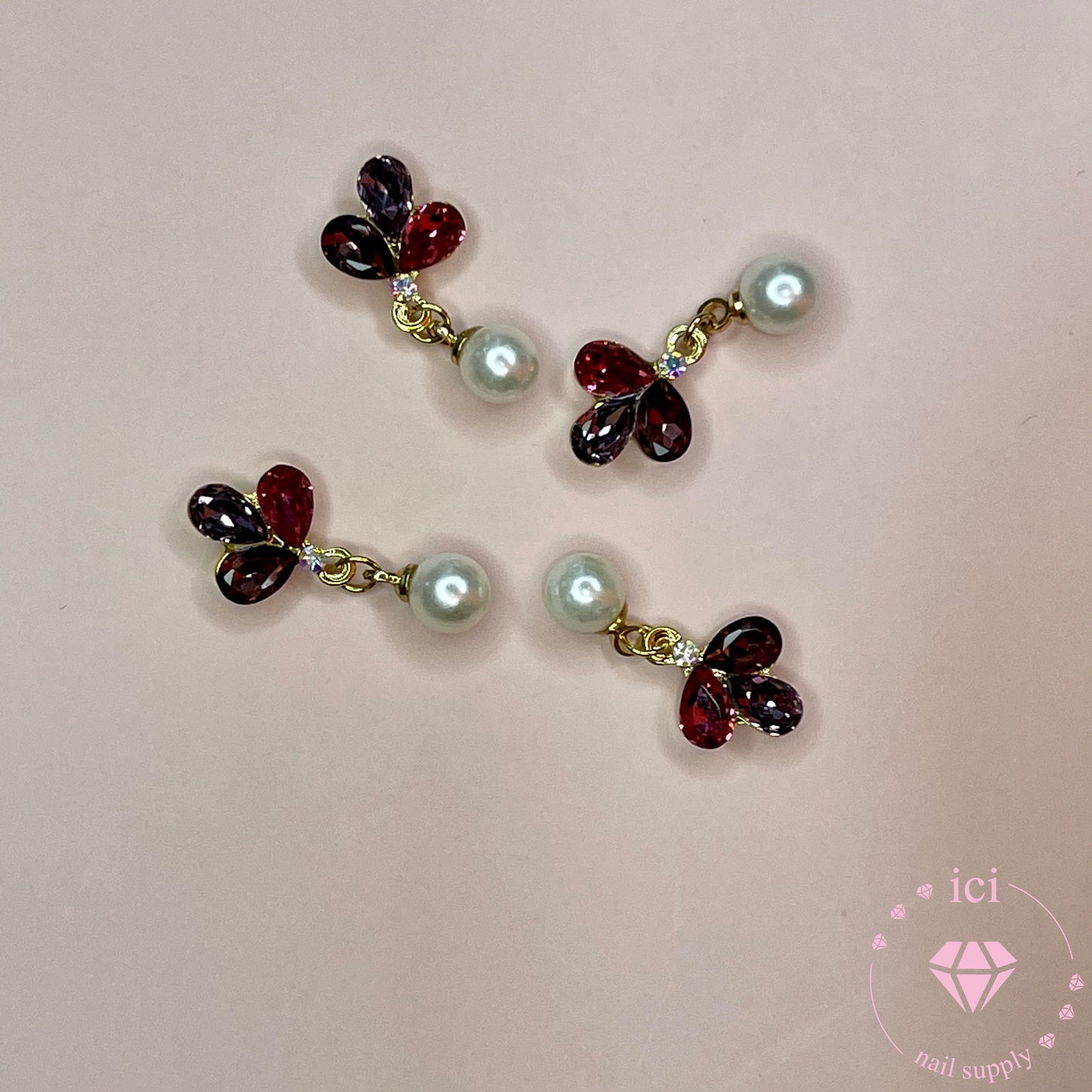 Tri-Coloured Clover Pearl Dangle