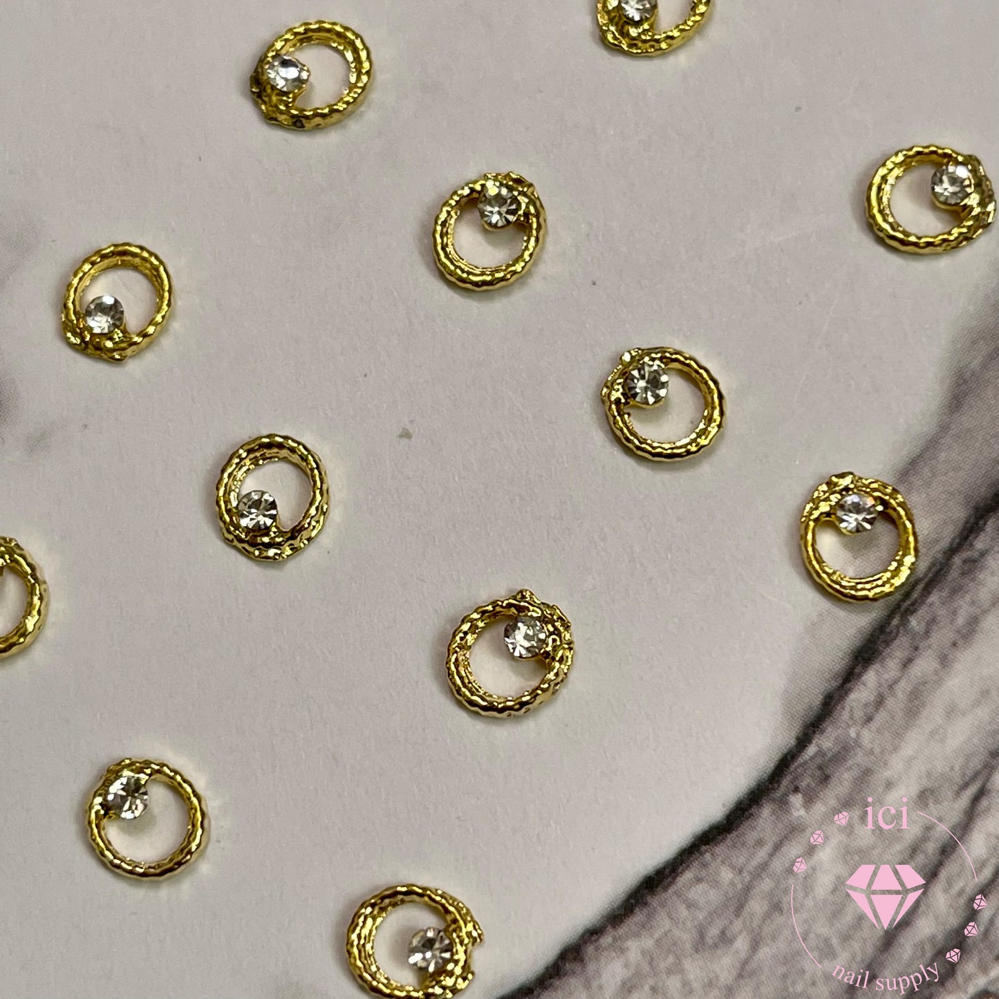 Gold Circle Rhinestone Frame