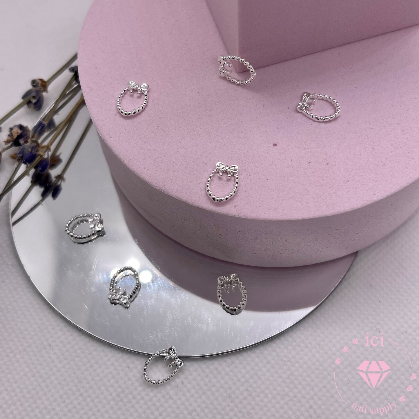 Oval With Bow - Silver