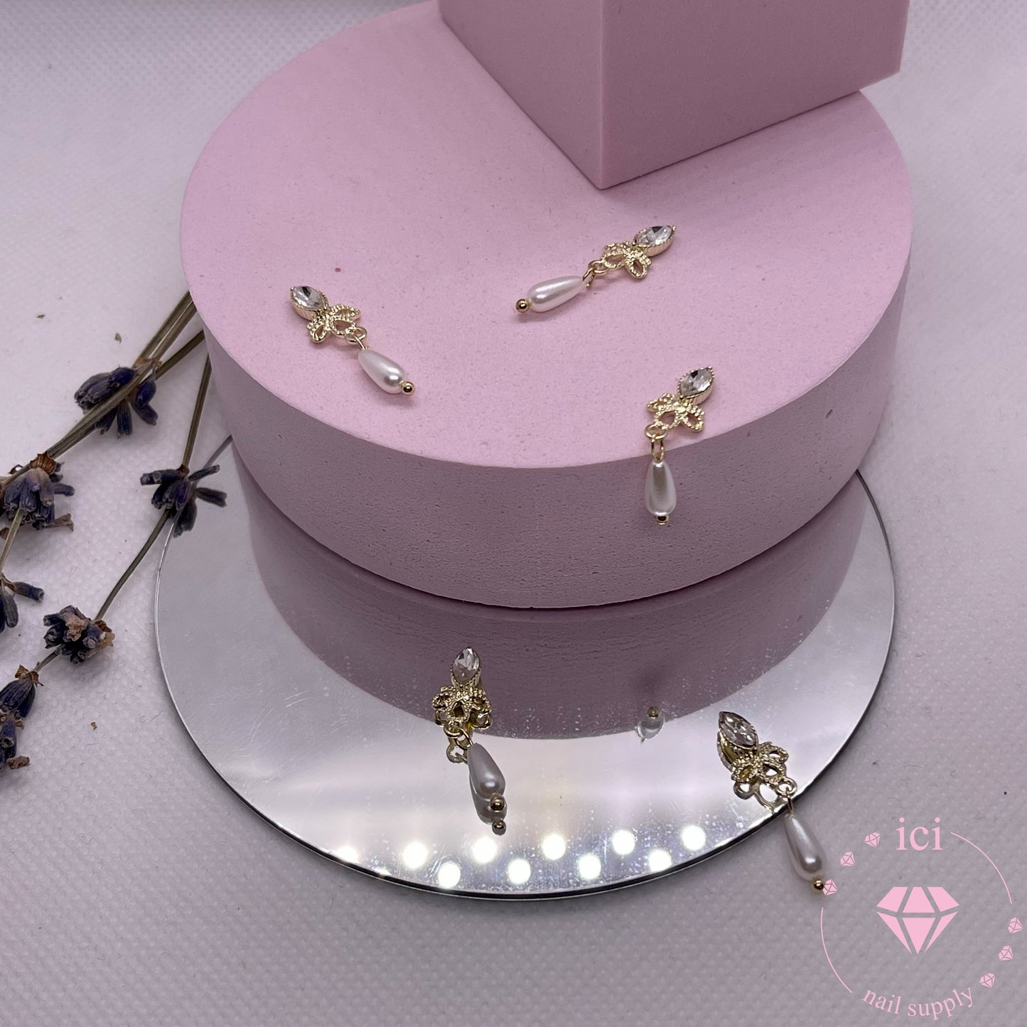 Rhinestone Withe Pearl Dangle