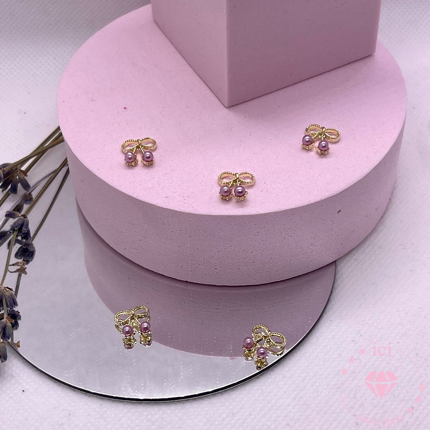 Gold bow with Pink Pearls