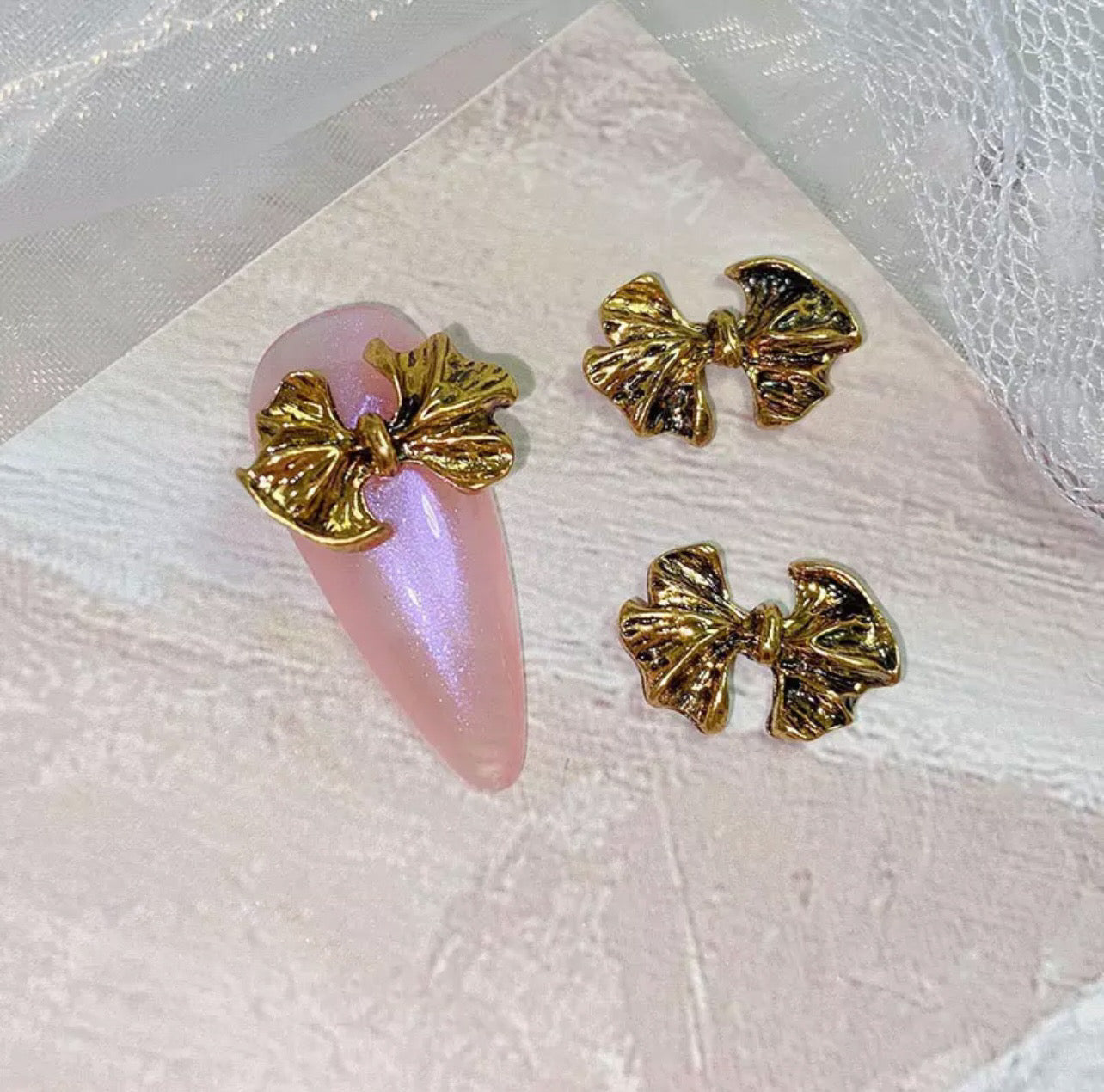 Vintage Bow