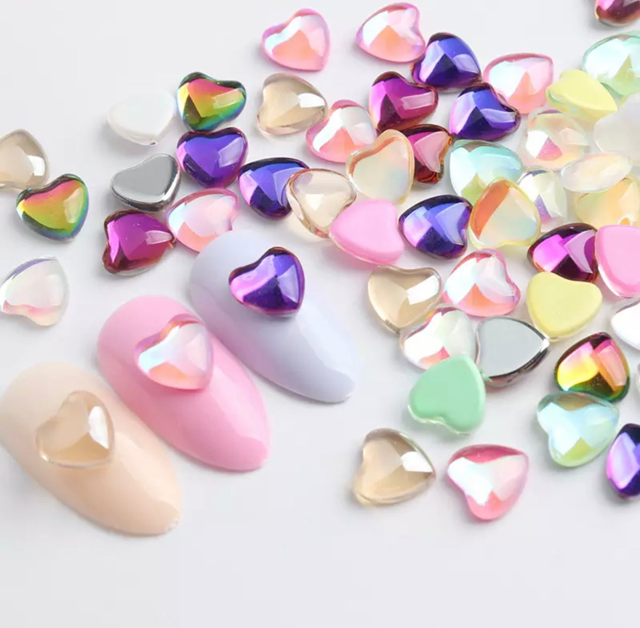 COLOR-CHANGING JELLY HEART - Cllam Supply