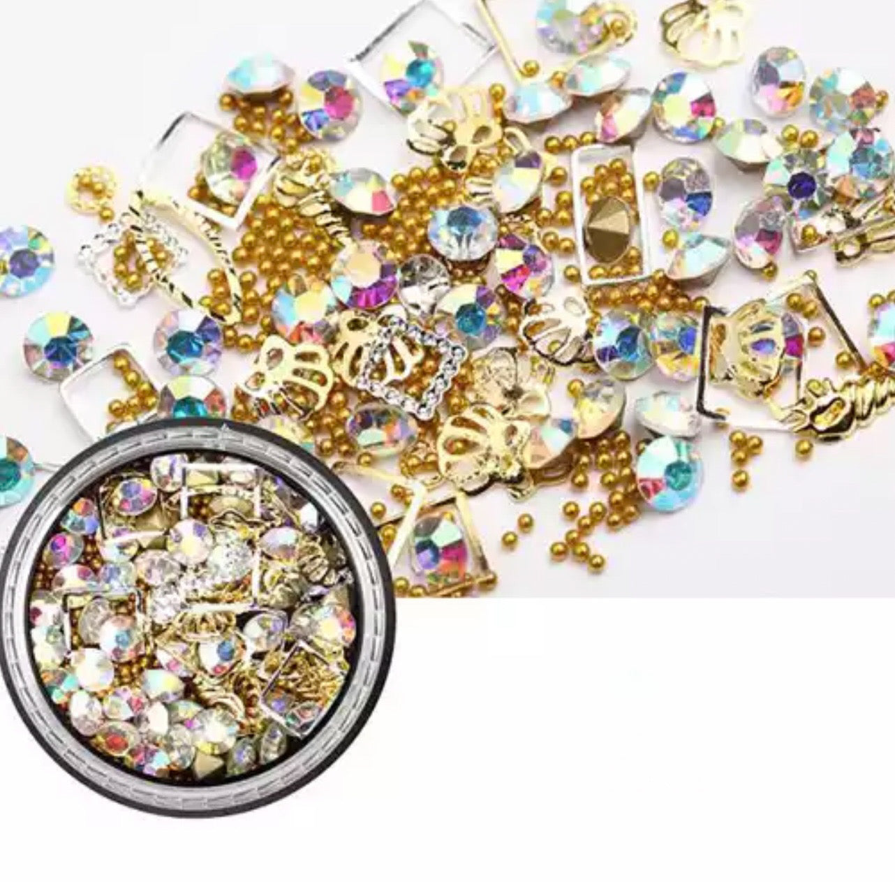 Pointback Rhinestones and Frames Caviar Set