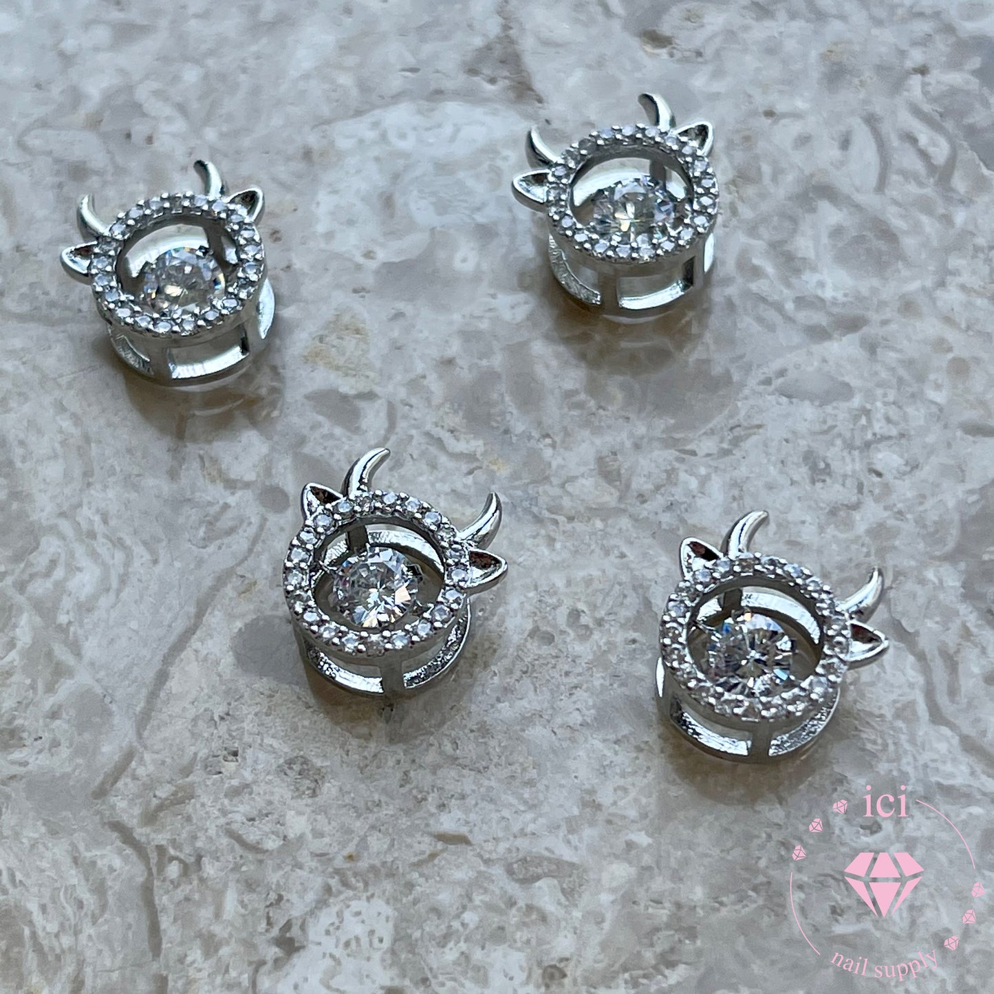 Ox with Floating Rhinestone - Silver